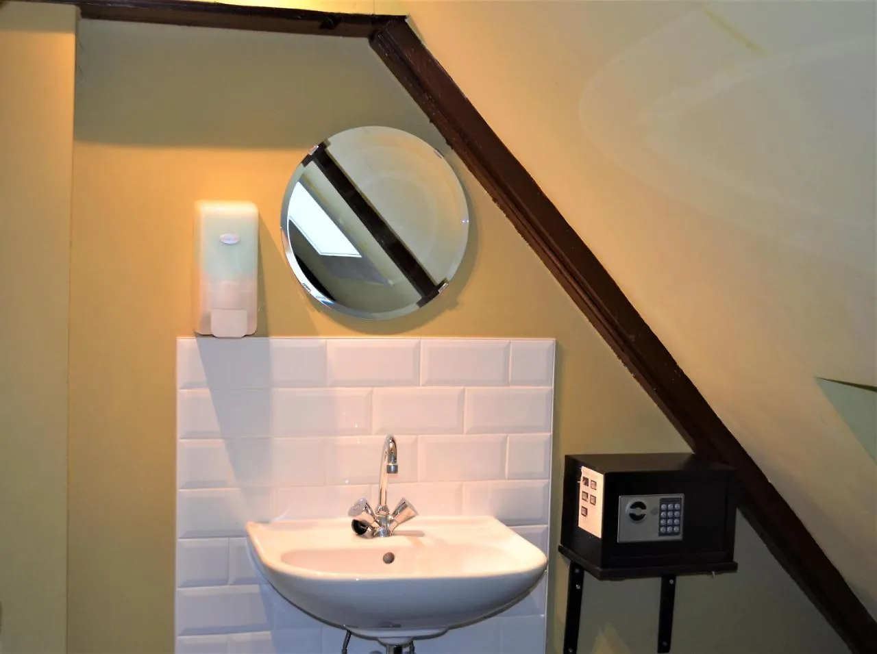 Hostel The Flying Pig Uptown Pansiyon Amsterdam